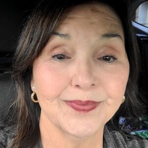 Meet your Posher, Linda